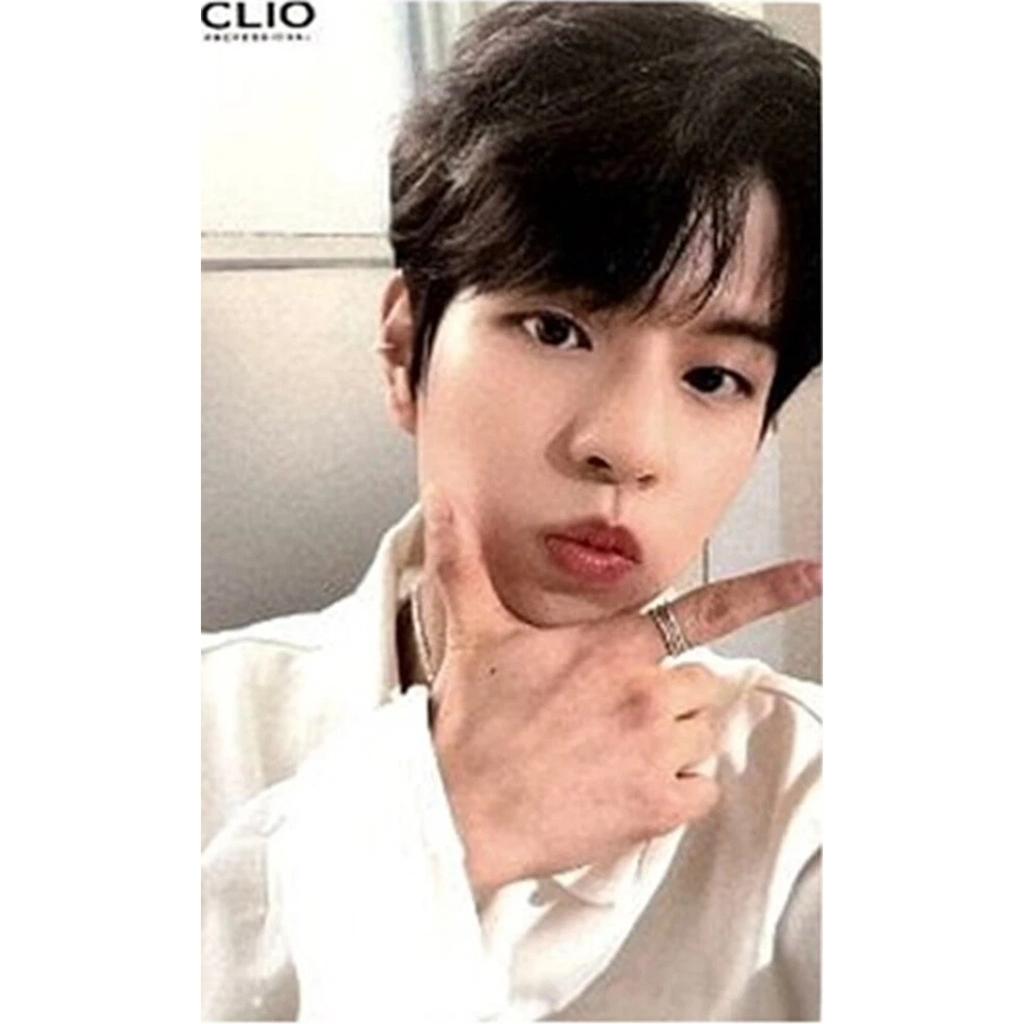 Stray Kids X CLIO OFFIZIELLE FOTO-KARTE SPICY MILD OFFICE Version.