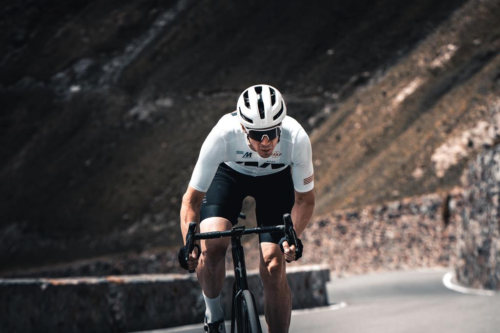 Panaracer Agilist FAST TLR 700x25C Tubeless Ready Black F725TR-AGF-B