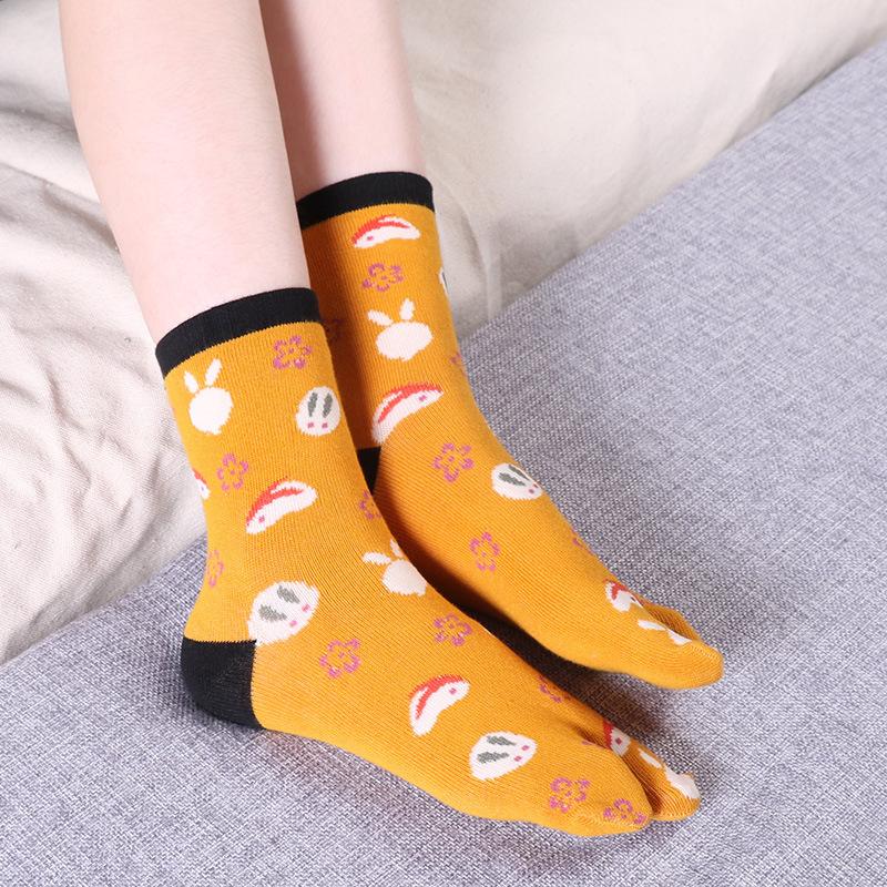 Cute Cartoon Cat Print Two Finger Socks Unisex Japanese Kimono Flip Flop Sandal Split Two Toe Sock Women Men Tabi Socks Harajuku