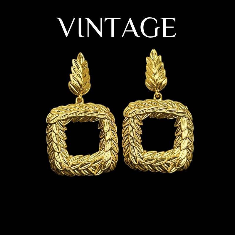 Vintage Gold Style Versatile Fashion 3D Texture Leaf Earrings