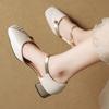 Retro Vävd Utskuren Fyrkantig Klack Baotou Sandaler Dam Sommar Fyrkantig Tå Låg Utskärning Enkel Spänne Rem Kitten Heels