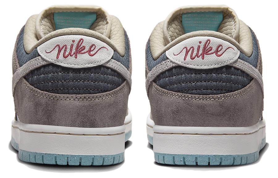 Nike SB Dunk Low "Big Money Savings" FZ3129-200