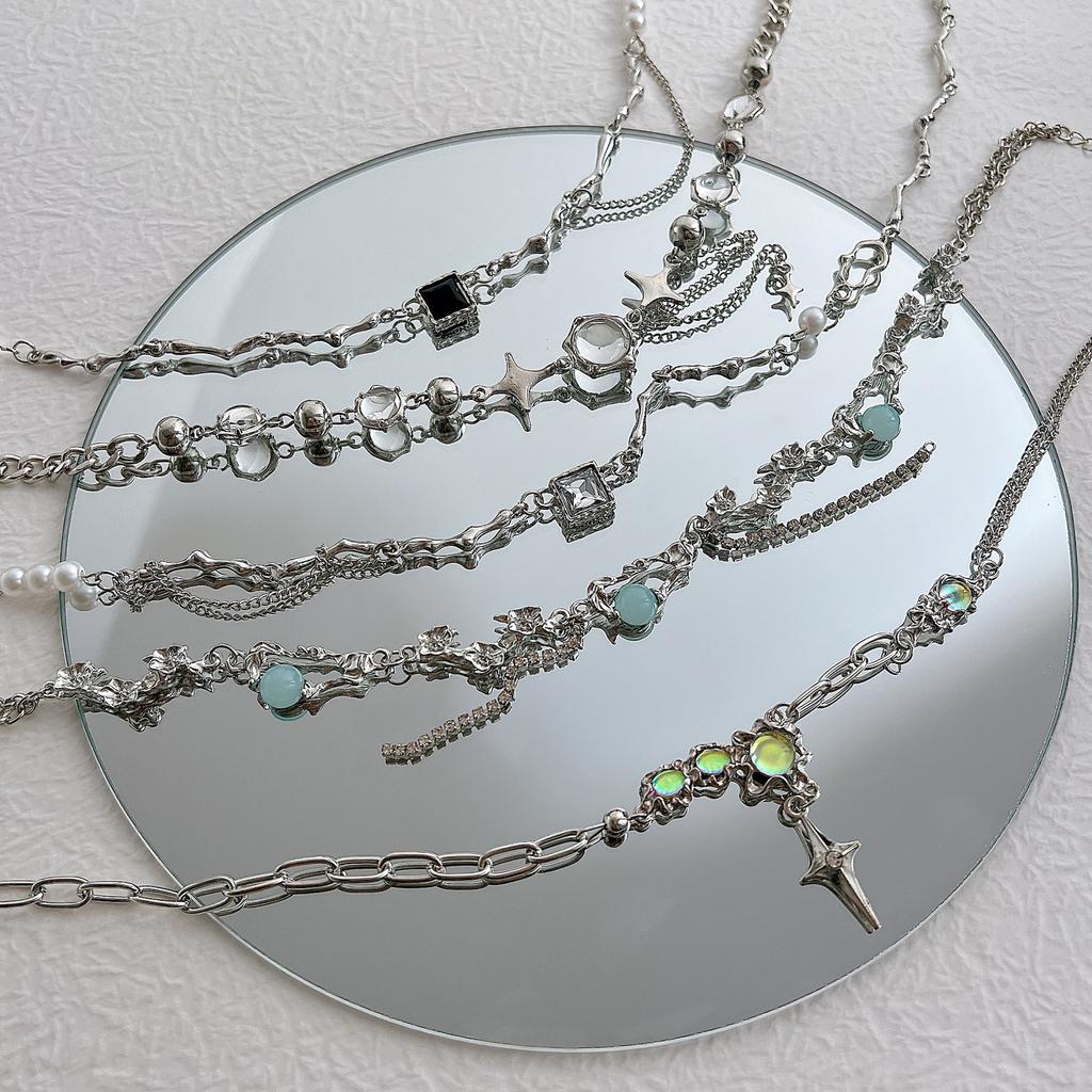 1 STÜCK Y2K Kristallanhänger Halsketten Mode Silberfarbe Tropfenhalskette für Frauen Mädchen Leichter Luxus Schlüsselbeinkette Schmuck