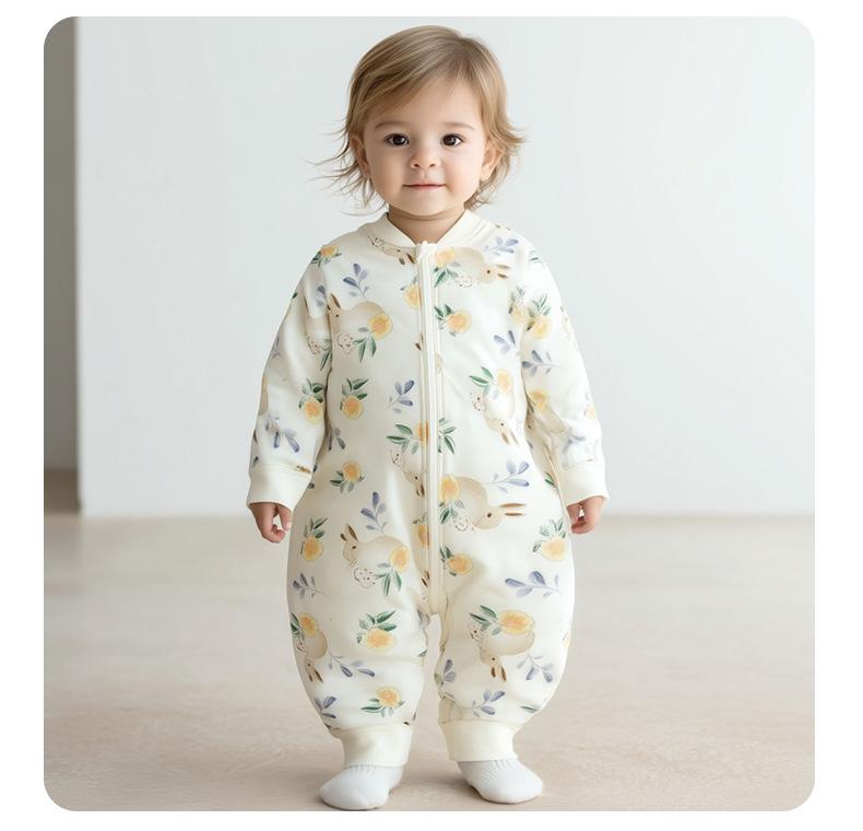 Newborn Split-Leg Sleeping Bag: Padded, Zippered, Anti-Kick Quilt for Home Wear