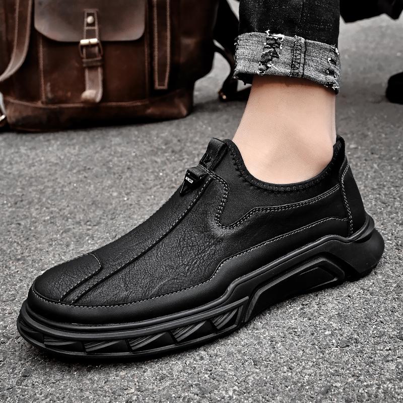Classic New Men's Loafers Casual Outdoor Shoes Versatile Hiking Travel Shoes Men's Genuine Leather Shoes Non Slip Free Delivery