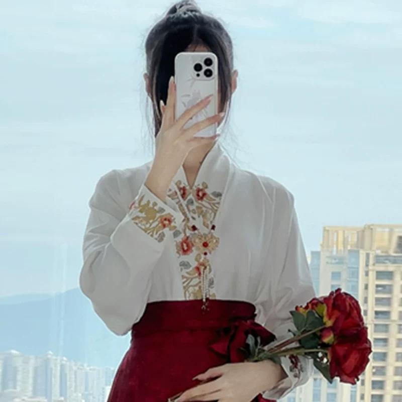 Chinese Ming Dynasty Style Hanfu Suit For Women, Featuring Stand Up Collars, Cardigans, And Versatile Horse Face Skirts