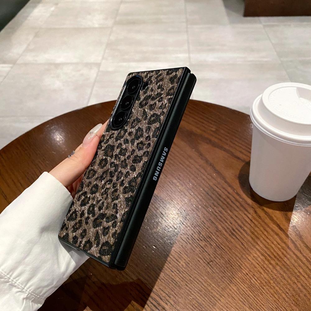 Luxury Fashion Business Sle Flush Leopard Leather Textured Phone Case For Samsung Galaxy Z Fold 7 6 5 4 3 5G Hard PC Back Cover