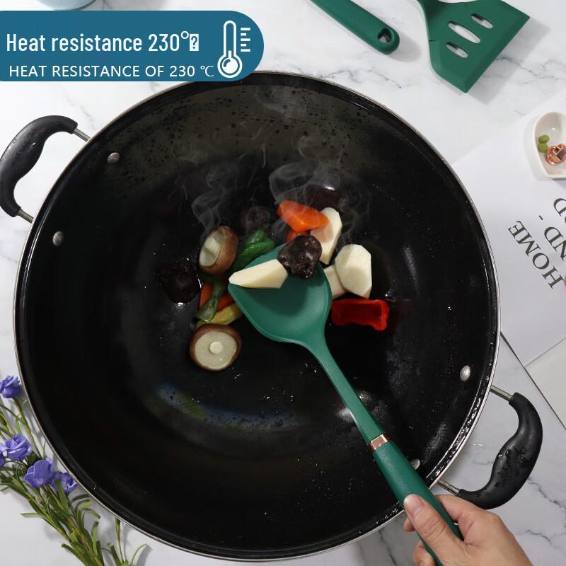 Jiwanggu Silicone Soup Ladle with Rose Gold Handle