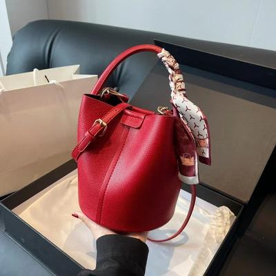 High-end Light Luxury Women's Crossbody Bag PU Material Versatile Bucket Bag Fashion Handbag