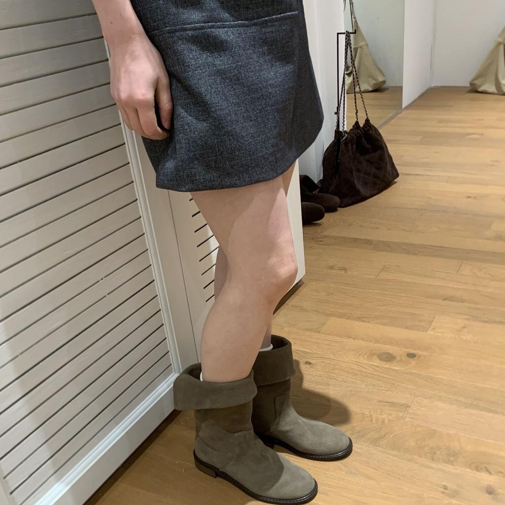 Cowhide version~ genuine leather Korean version niche design sense flat bottom versatile comfortable medium tube boots stacking boots western