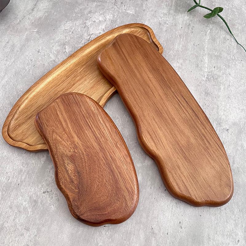 Cloud-Shaped Japanese Acacia Wood Tray for Tea, Coffee, Cake, and Desserts - Anti-Scald, Dinner, or Small Plate.