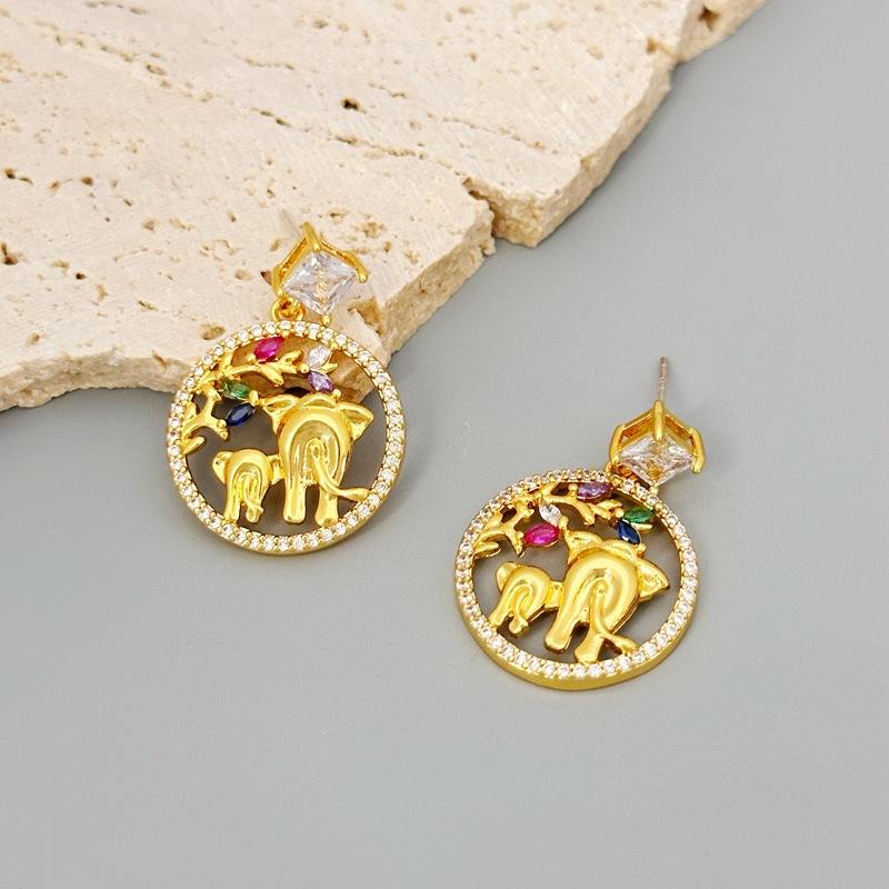 Summer Fashion Women S High-End Studs, Cute Baby Elephant Zircon Earrings, Earrings. золотой