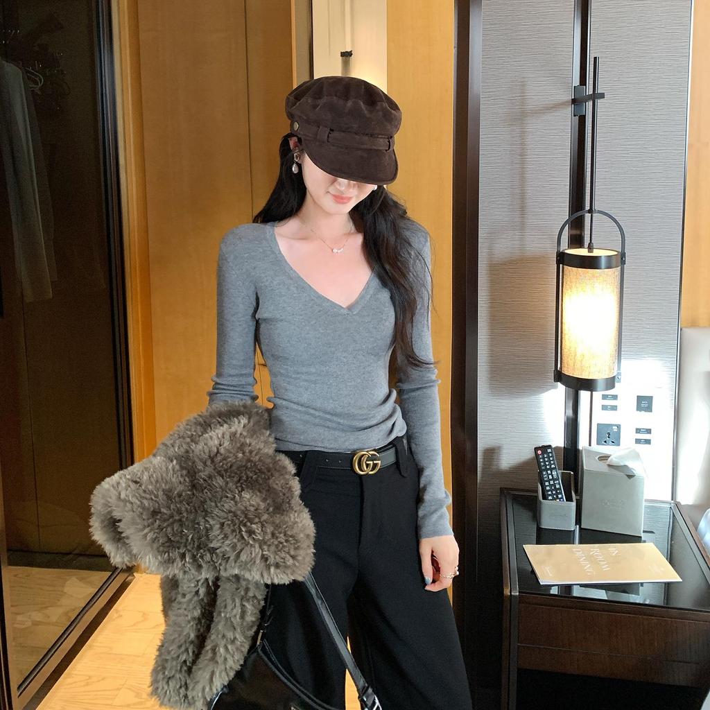 Winter 2025 Women's European-Style Knit Base Layer with Deep V-Neck - Unique and Mature Design