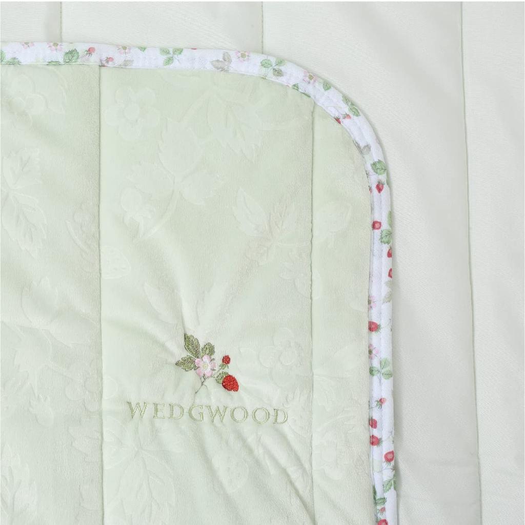Nishikawa Single Washable Mattress Pad, Wedgwood Wild Strawberry, Warm Flannel, Stays in Place, Elastic Corners, Green, CM02502007