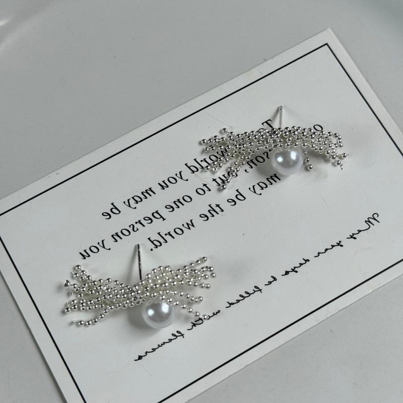 Elegant Pearl Tassel Firework Ear Studs for Women – Chic, High-End Earrings