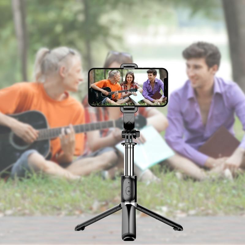 40 Inch Mobile Phone Selfie Stick Tripod, Retractable Selfie Stick All-in-one Smartphone Tripod with Wireless Remote Control 360° Rotation