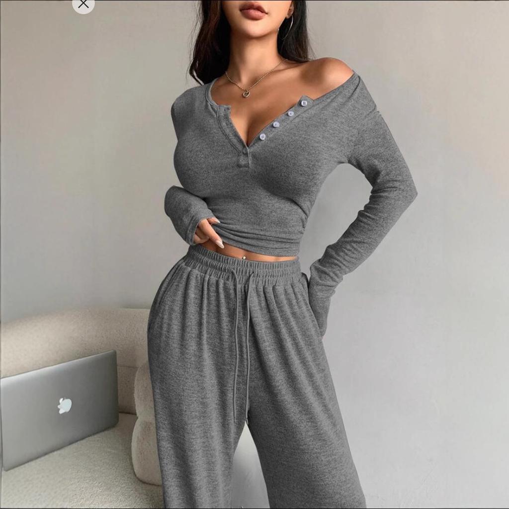 Women's Off Shoulder Button V Neck Cropped Long Sleeve Top Wide Leg Pants 2 Piece Loungewear Set