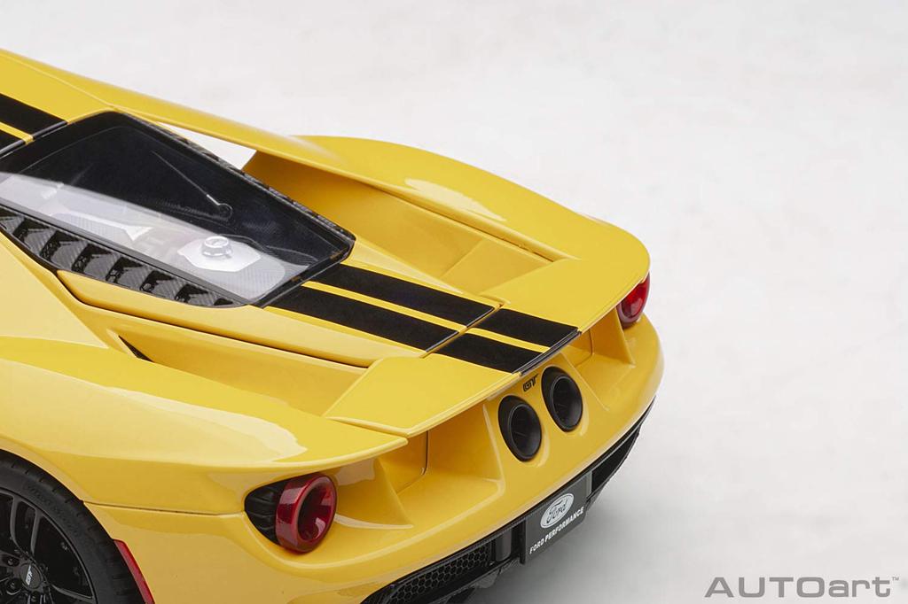 AUTOart Ford GT 2017 Stripe Finished Product 1/18 Yellow/Black