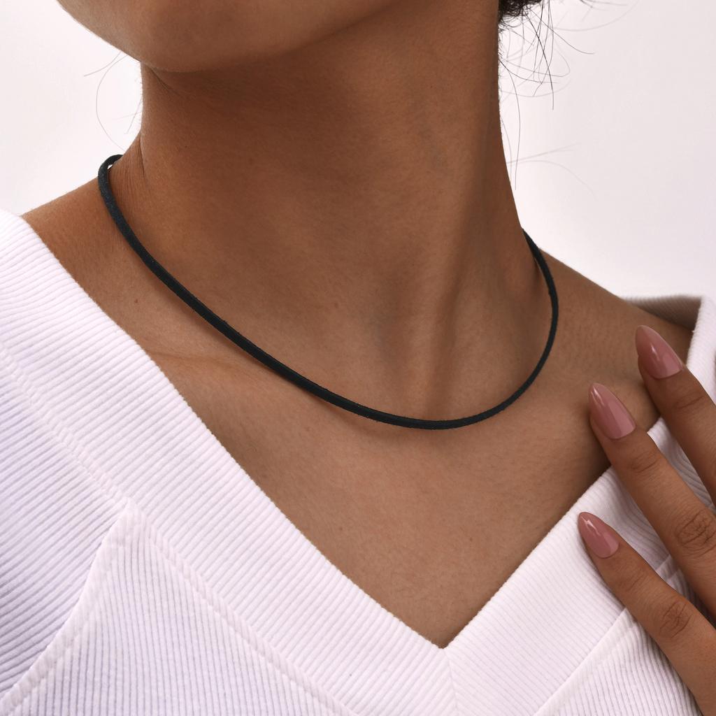 Unique Black Velvet Choker Necklace for Women,Stainless Steel Chain Necklaces,Trendy Jewelry Mother's Day Gifts