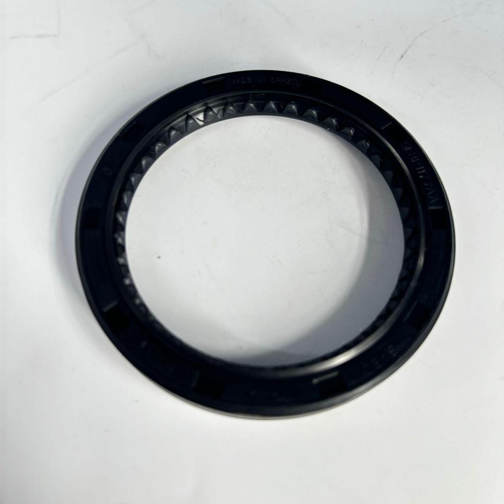 Right 4WD Half Shaft Oil Seal for Ford Kuga '13, Edge '15, MKX '15