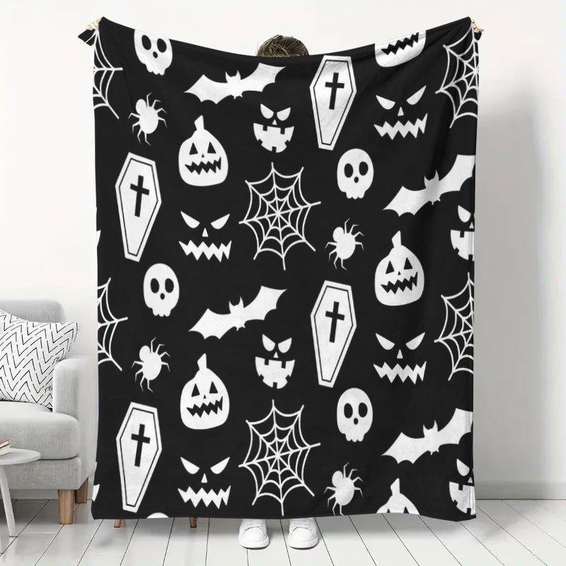 1pc Halloween Themed Flannel Blanket, Black and White Minimalist Halloween Element Print, Pumpkin Head, Skull, Bat, Spider Web, Coffin Pattern Throw B