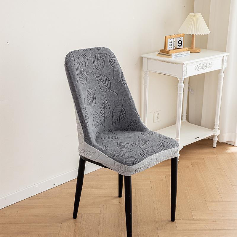 

Эластичный чехол для стула класса люкс: Утолщенная, декоративная конструкция с защитой от кошачьих когтей для обеденных табуретов. See detail page for size