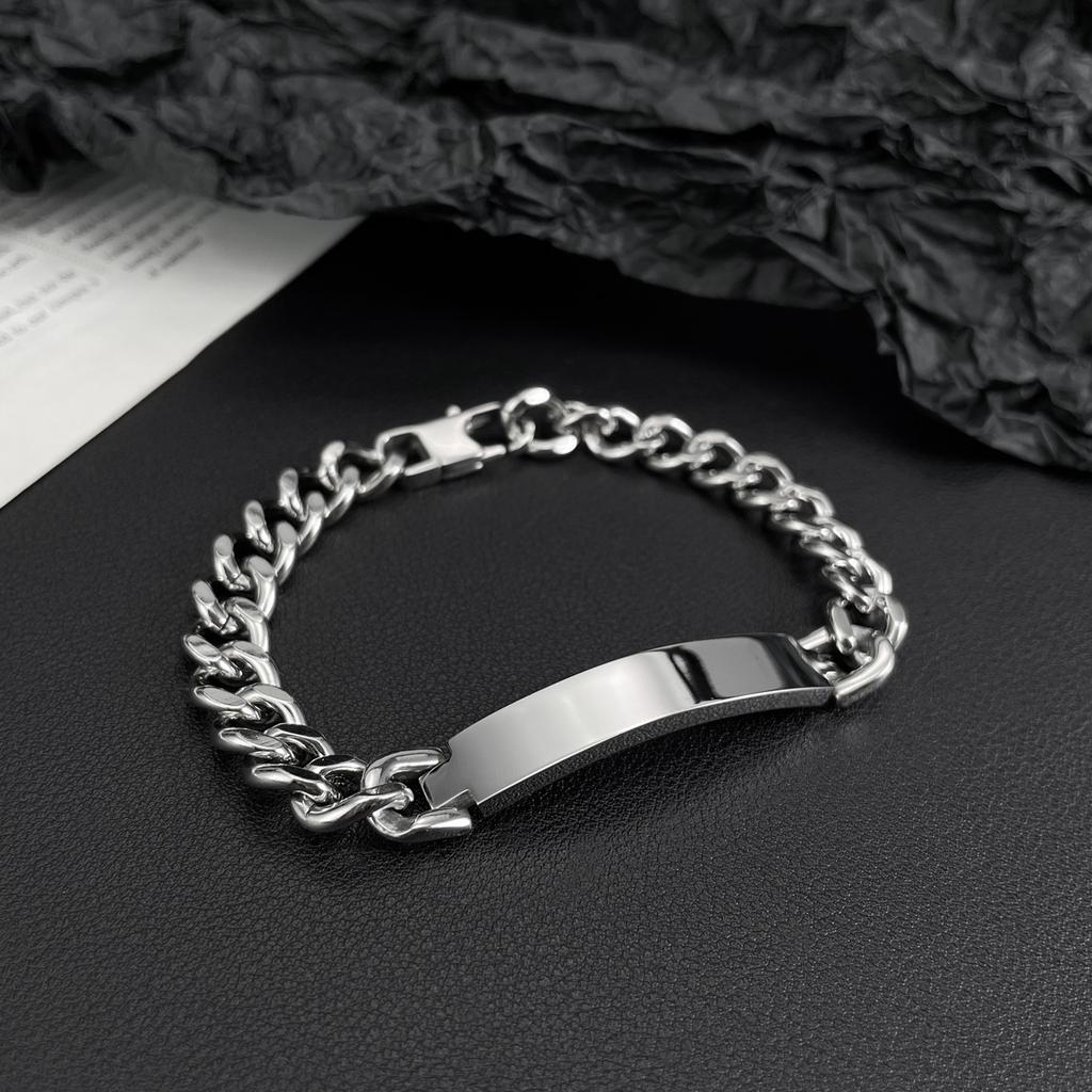 Bracelet de Couple de Marque Tendance Personnalisé en Acier Inoxydable Versatile Acier Titane Lisse Courbé