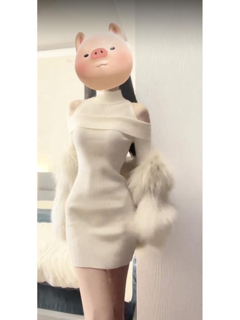 Off-Shoulder Knitted Bodycon Dress - Long Sleeve, Autumn/Winter Style, Waist-Cinching Short Skirt