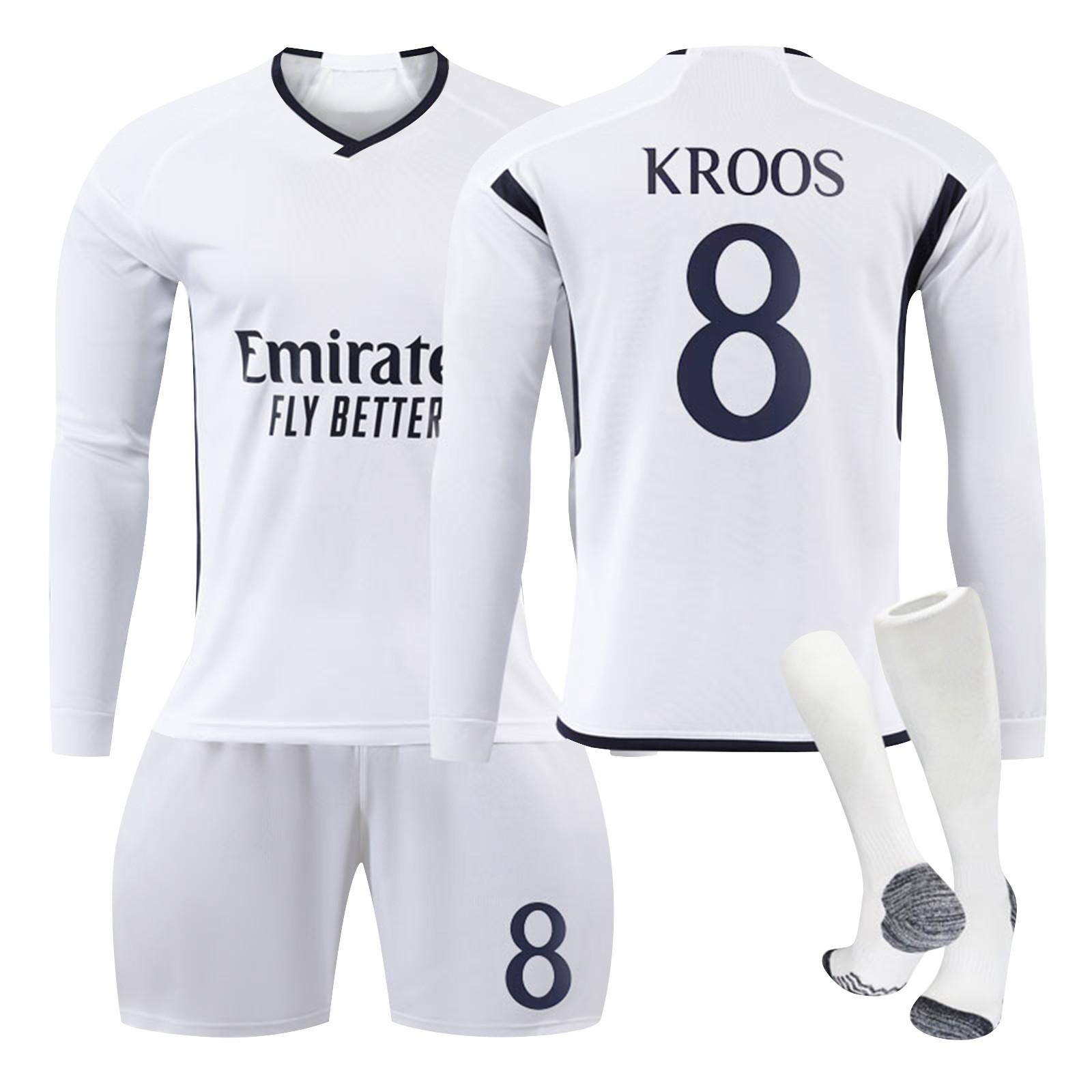 

2324 Saint Germain Home Футболка с длинным рукавом, шорты и носки, комплект из трех предметов 28