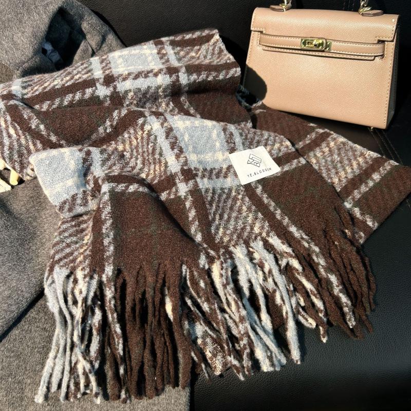 High-End Plaid Shawl for Women - 2025 Autumn/Winter Korean Style Thickened Imitation Cashmere Scarf
