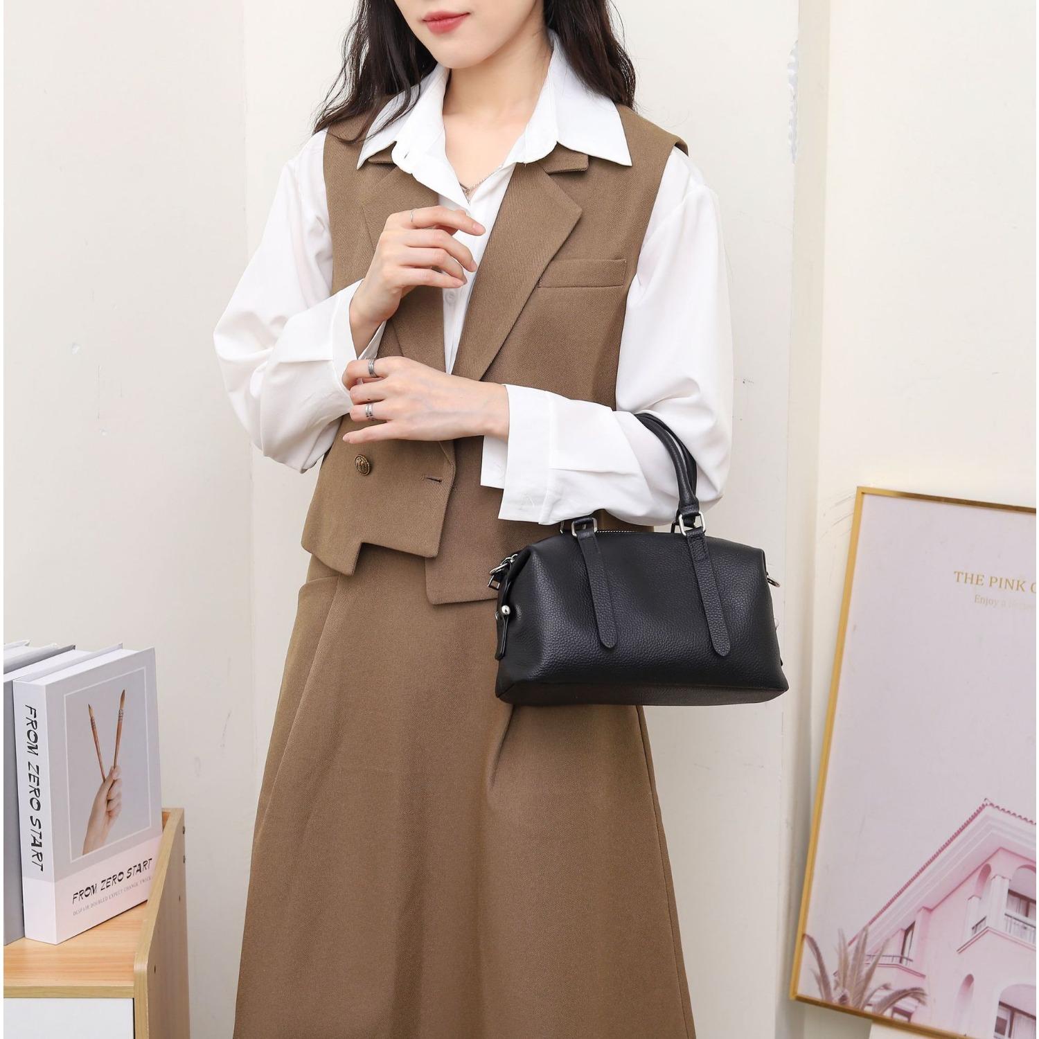 

Сумка из коровьей кожи через плечо, сумка-кроссбоди, сумка-ракушка, популярная модная нишевая женская практичная мягкая сумка на одно плечо чёрный