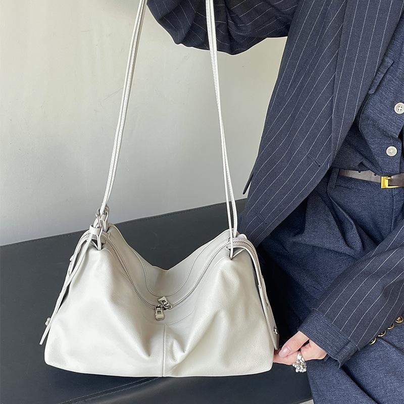 Top Layer Cowhide Boston Tote Bag Premium Sense Large Capacity Casual Lazy Pillow Shoulder Underarm Bag