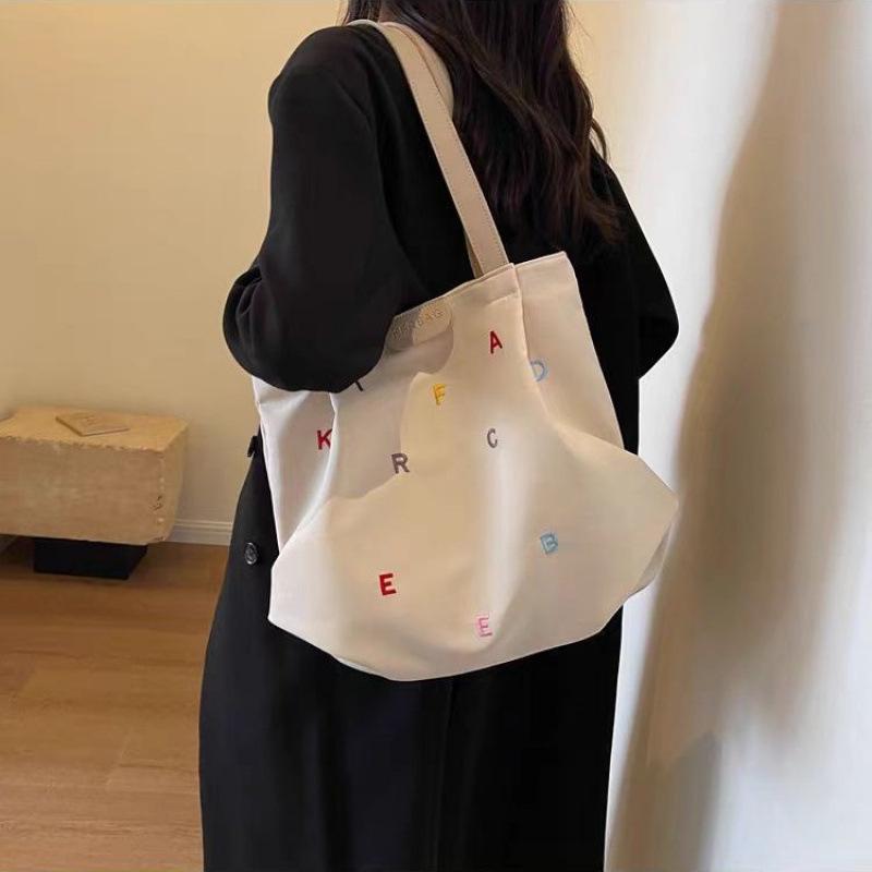2026 Trendy Large-Capacity Women's Embroidered Tote Bag for Students and Casual Travel