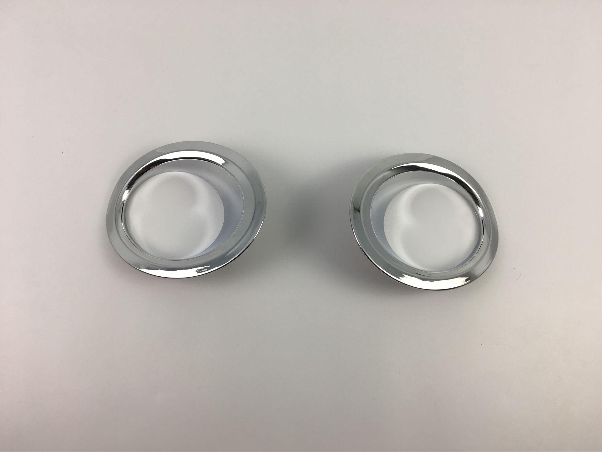 

14-23 Прадо Декоративная рамка накладка передней противотуманной фары No