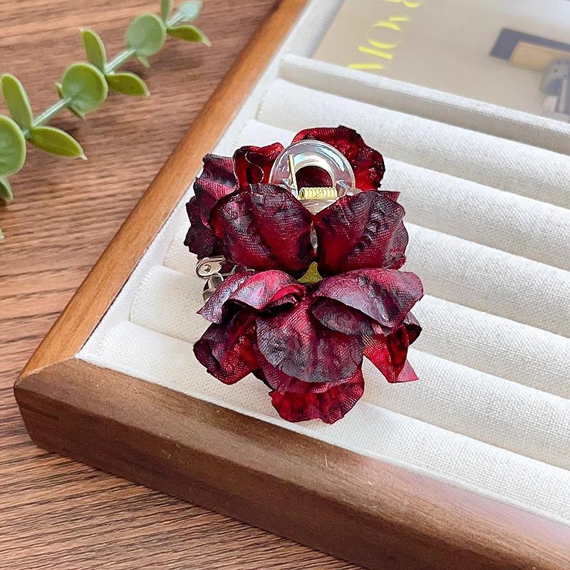

Camellia Rose Double-Sided Claw Clip: Chinese Style Hair Accessory