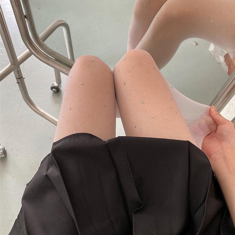 Kadın Siyah Taşlı File Çorap – Trend, Seksi Kesimli, Bahar İçin Parlak Jartiyer