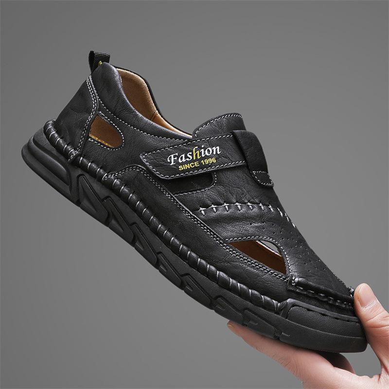 2026 Summer Men s Soft Sole Handmade Woven Breathable Casual Sandals, Large Size Hollow Design 40