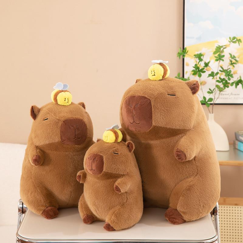 Adorable Stretchable Capybara Plush Toy With Cute Bee Design Perfect For Kids Gift