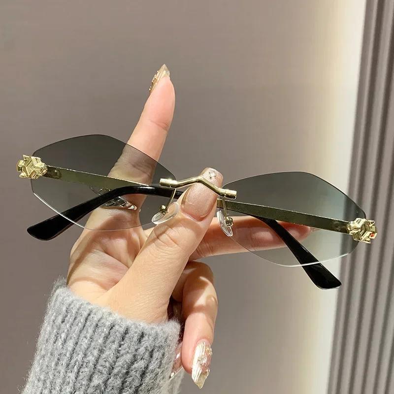 Frameless Sunglasses Women Men Retro Brand Design Metal Small Diamond Frame Vintage Rhombus Rimless Shades UV400 Glasses