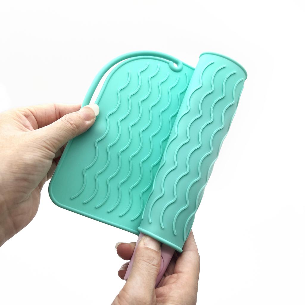 Portable Silicone Heat Resistant Mat Hair Straightener Curler Insulation Pad Non-Slip Anti Heat Mat Hair Styling Tool For Travel