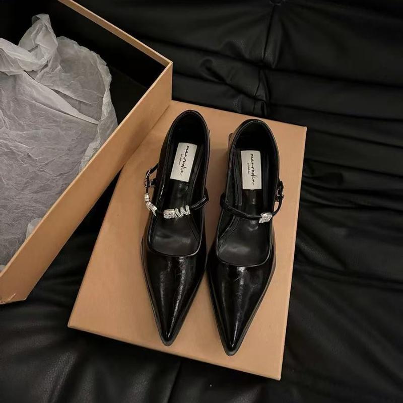 Mary Jane Shoes Comfortable Lightweight Thick Heel Shoes Women's Leather Shoes Fashion Classic Silver Pointed Low Heel Sandals