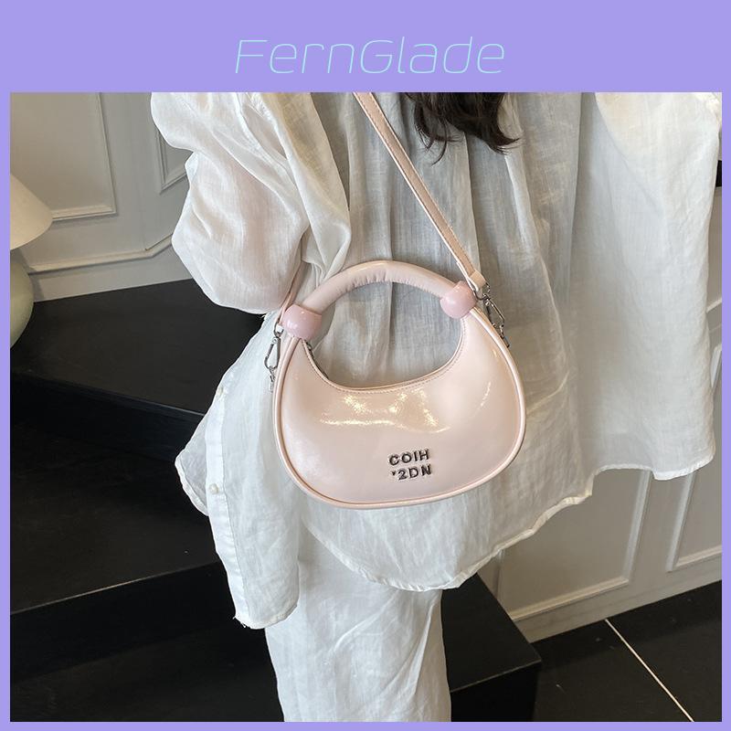 Pu Small Water Dumpling Shape Handbag With Zipper Closure For Daily Use