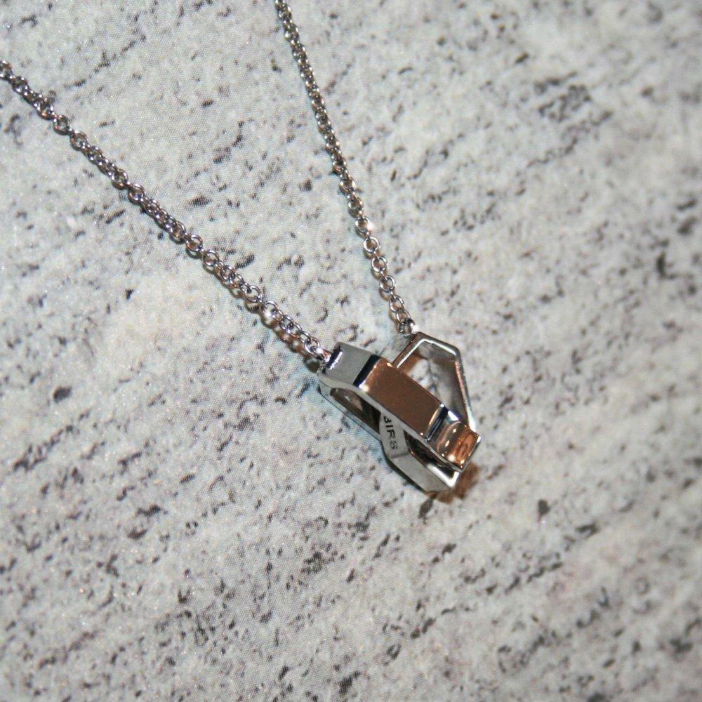 Patrick Necklace 92.5 Silver Necklace White Trm Ptn13Shlk