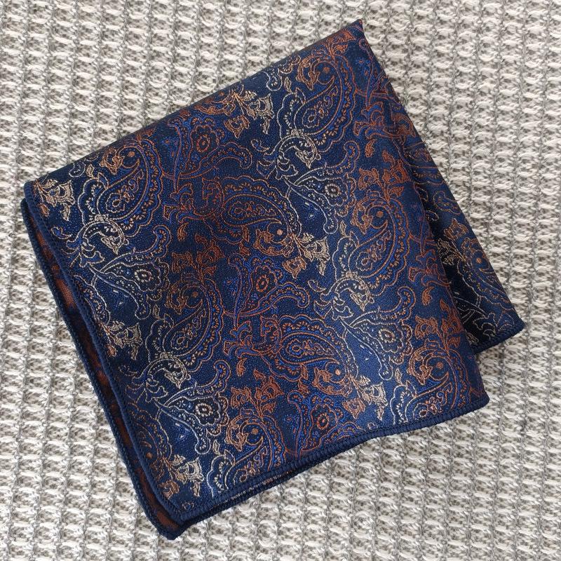 Large Square Towel, Pocket Towel, Suit Decoration Square, Hemmed Hemming, Men'S Gentleman'S Banquet Activities, Business Career