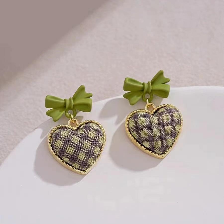 French Romantic Green Flower Asymmetric Tassel Drop Earrings New Design Jewelry for Women's or Girl’s Sweet Ear Accessories