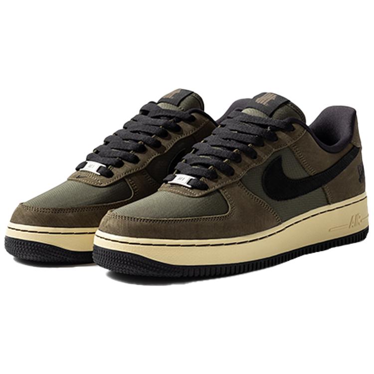 Nike Air Force 1 Low Sp Undefeated Ballistic Dunk Vs. AF1