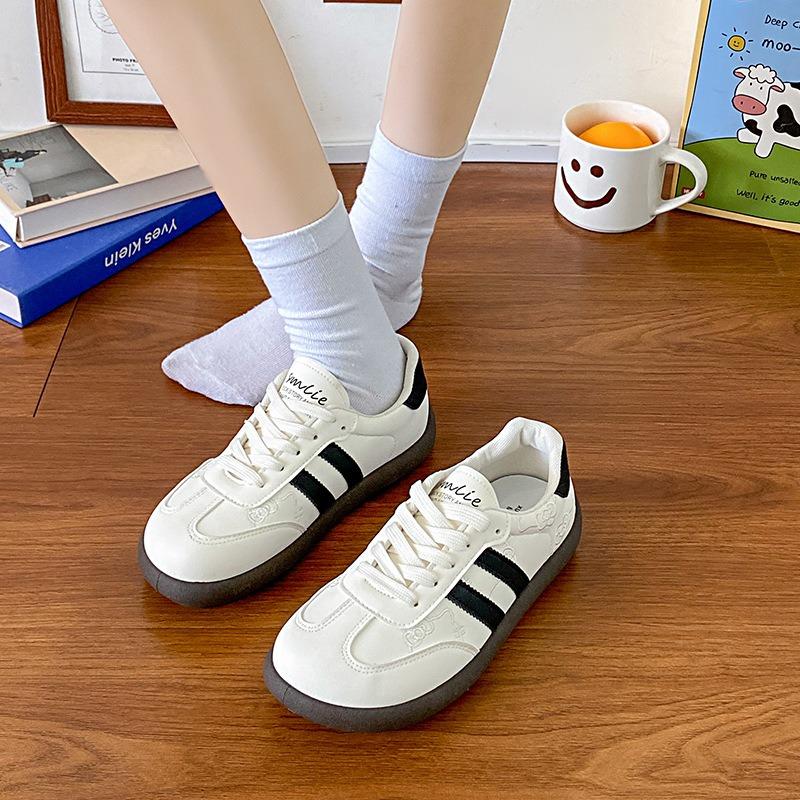 Dopamine casual board shoes women's spring new versatile niche shoes student platform white shoes