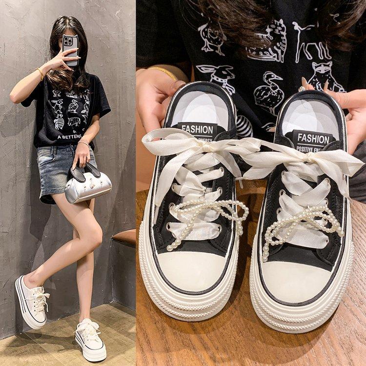 Pearl Lace Half Slippers 2025 Spring and Summer New Retro Platform Niche One Pedal Lazy Board Shoes Women Ins Tide