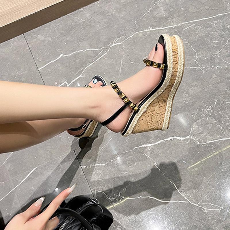 Women's Sandals Spring New One-word with Simple Rivet Wedge Heel Platform Sandals Women