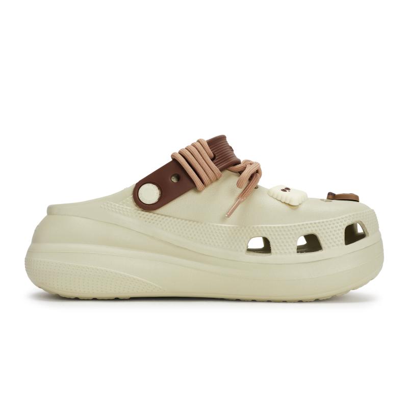 Crocs Crush Clog 811 Made Caramel Boiled Dream Biscuits Bread Afternoon Tea Series Hole Shoes Unisex Bone White Gift Box Model